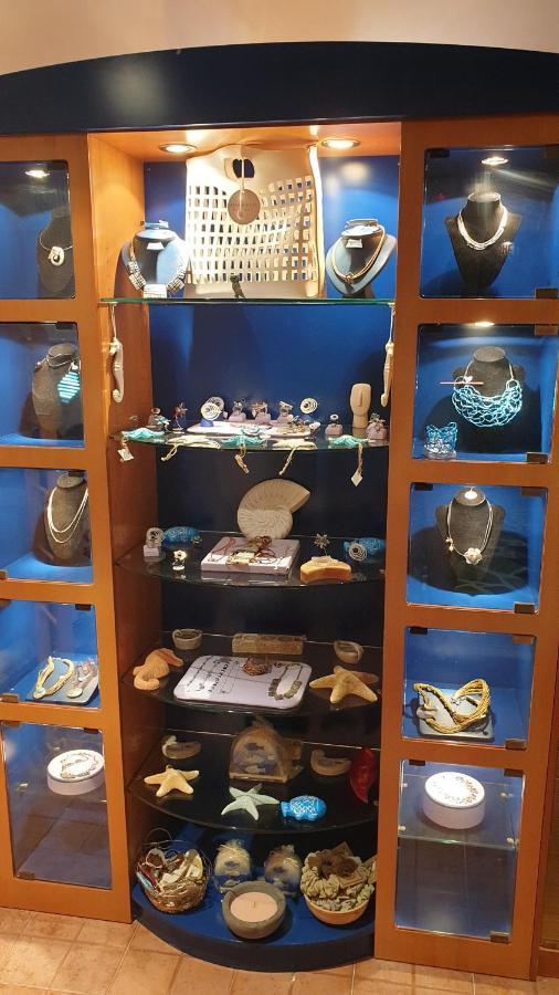 Studios Nina Amoopi Ngoại thất bức ảnh